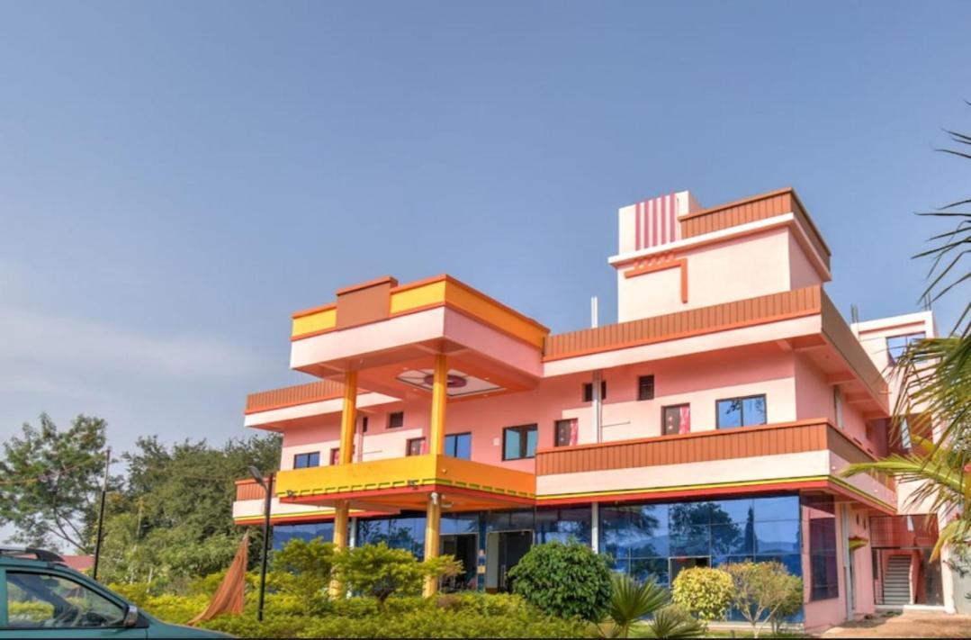 Hotel Nisarg Lodging And Restaurant Aurangabad  Exterior photo